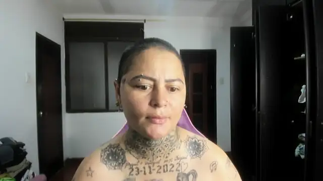 romina23 online show from 04-29-26, 09:32