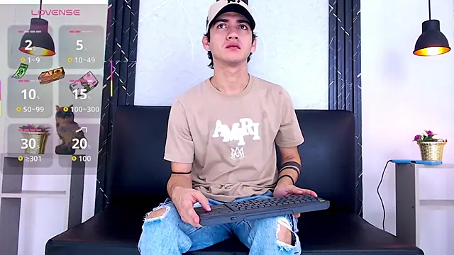 Snapshot of Feiccer_Castquer chatting on 05-19-26, 11:16 Feiccer Castquer online show from 05-19-26, 11:16