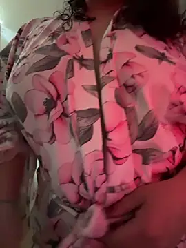 Miss Lolyne online show from 04-24-26, 06:43