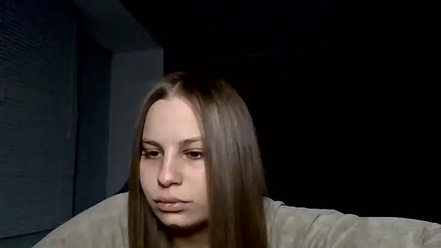  Linsyy ee  online show from 05-28-26, 06:16