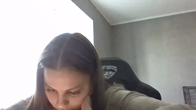  Linsyy ee  online show from 05-29-26, 02:26