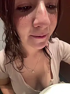 AmyPalacioss online show from 04-26-26, 03:32