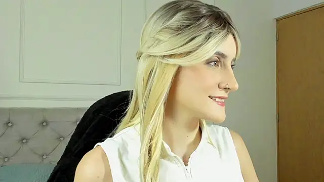 Jessica lisbon online show from 06-10-26, 04:17