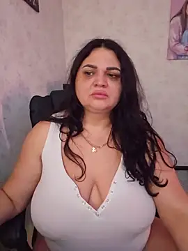 -CUTE-EVVIL- online show from 05-26-26, 05:31