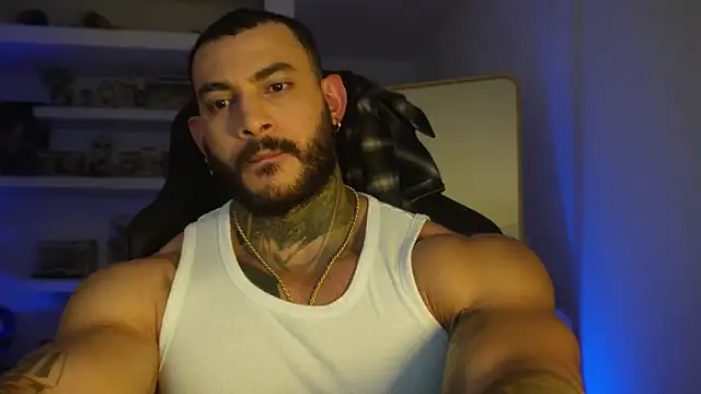 Snapshot of iamjackc_ chatting on 05-26-26, 06:15 iamjackc online show from 05-26-26, 06:15