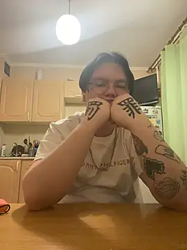 Hannma48 online show from 04-25-26, 08:39