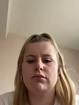 taylor-b online show from 05-04-26, 12:45