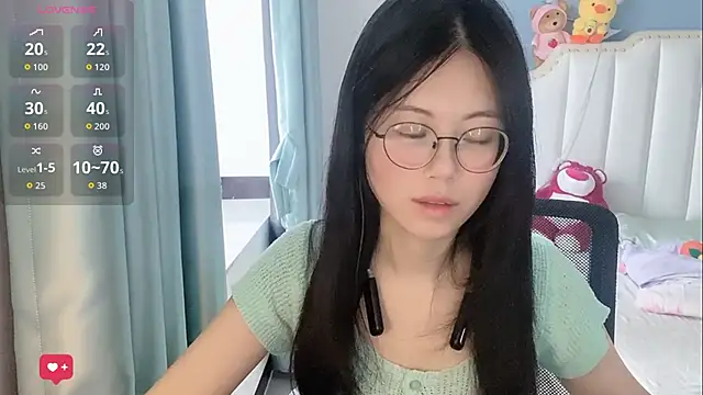 Luna-666 online show from 05-14-26, 12:17