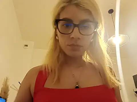 Snapshot of Goddess-Anne chatting on 05-30-26, 10:18 Goddess-Anne online show from 05-30-26, 10:18