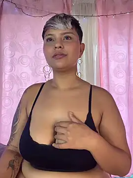 A CURVY HOT online show from 05-11-26, 02:45