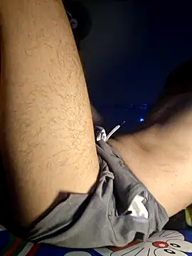 minhhoang2008 online show from 04-27-26, 02:04