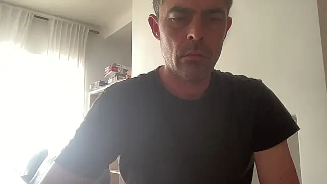 Riccardo86xx online show from 05-03-26, 01:50