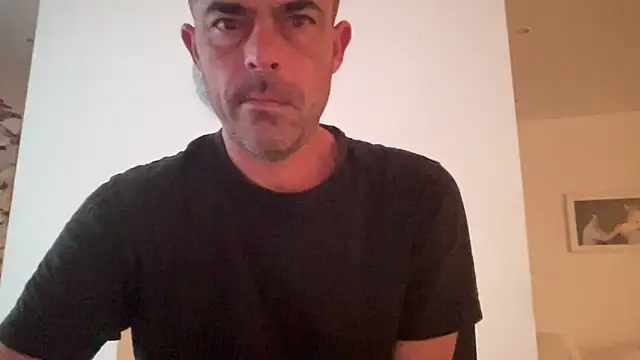 Riccardo86xx online show from 05-05-26, 03:47