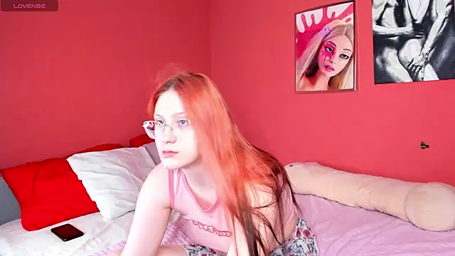Queen Milena online show from 06-29-26, 03:02