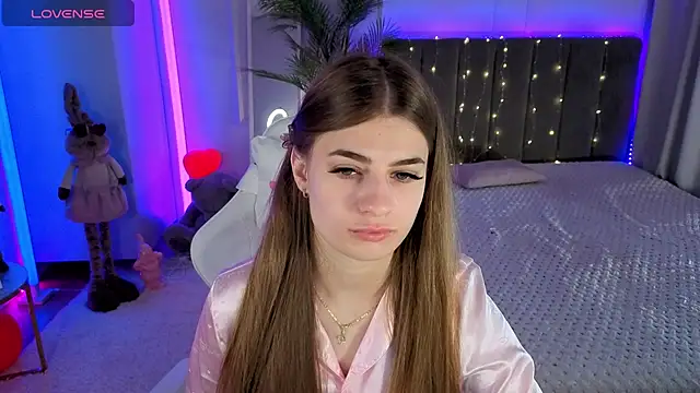 Dayana Mood online show from 05-08-26, 07:03
