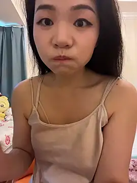 xiaochengzi505 online show from 06-07-26, 01:10