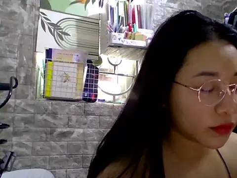 SaphiaZin online show from 05-06-26, 03:46