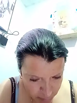 Samantha Kieran online show from 05-23-26, 04:11