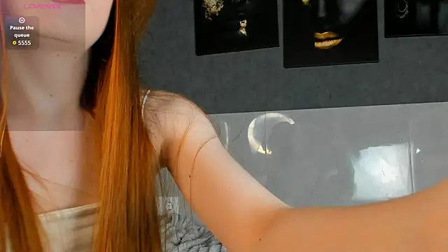 Snapshot of Greys_Fox chatting on 05-18-26, 08:36 Greys Fox online show from 05-18-26, 08:36