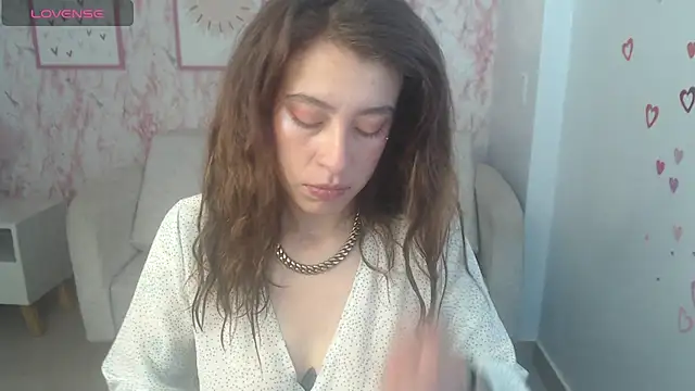 DamiaOshun ch online show from 07-18-26, 01:59