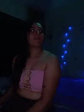 Dulce-Maria69 online show from 04-29-26, 03:54