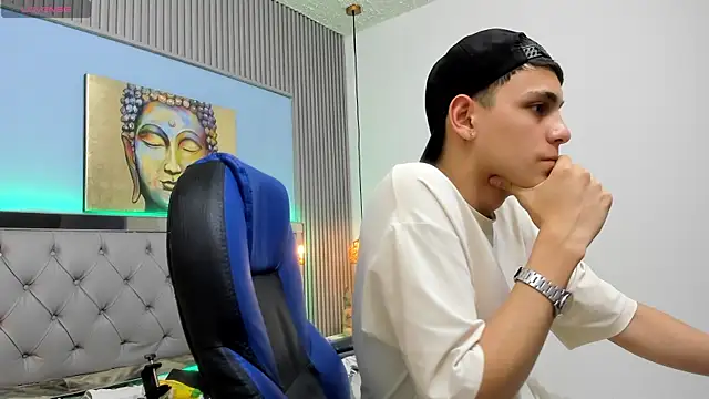 Ethanx18  online show from 06-12-26, 03:16