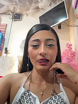 IsabellaMariet online show from 07-06-26, 03:03