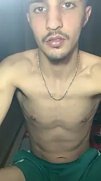 adamhdgdhdv73 online show from 07-09-26, 12:48