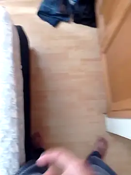 Jakelen online show from 04-28-26, 02:44