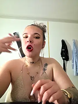 DominaLori online show from 04-30-26, 06:14