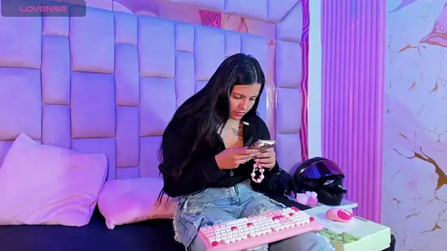 Anal Temptation online show from 06-04-26, 01:06