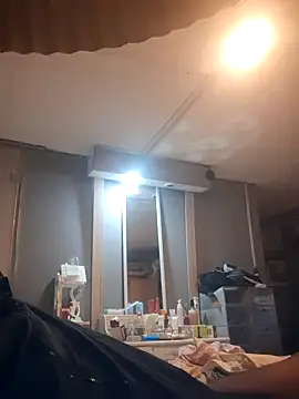 cuquero32 online show from 04-28-26, 07:52