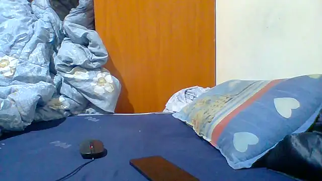 Snapshot of dziphathu chatting on 06-09-26, 02:45 dziphathu online show from 06-09-26, 02:45