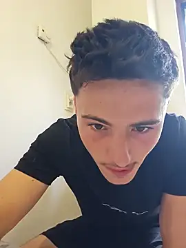 Snapshot of denysio89 chatting on 07-25-26, 02:25 denysio89 online show from 07-25-26, 02:25