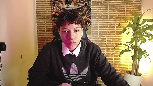 Asher addamss  online show from 07-18-26, 04:49