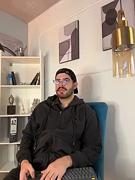 DomBoy  online show from 06-30-26, 07:59