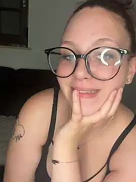 Snapshot of CuteBeaX chatting on 06-30-26, 07:59 CuteBeaX online show from 06-30-26, 07:59