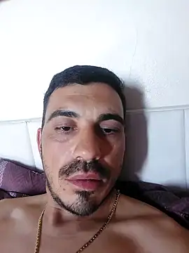 Valmorleandro21 online show from 04-29-26, 11:03