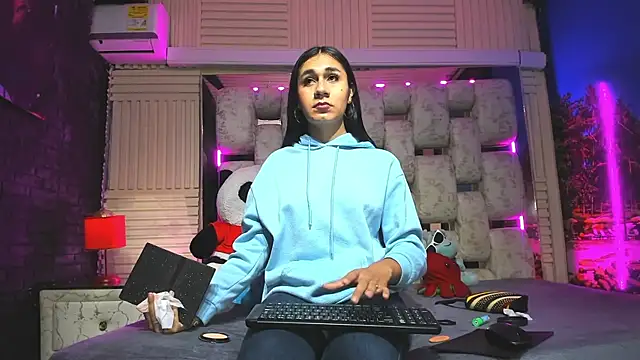 MahiaraHot online show from 05-04-26, 12:56