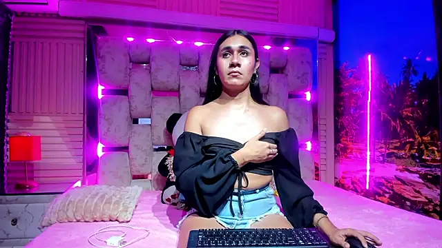 MahiaraHot online show from 07-14-26, 04:28