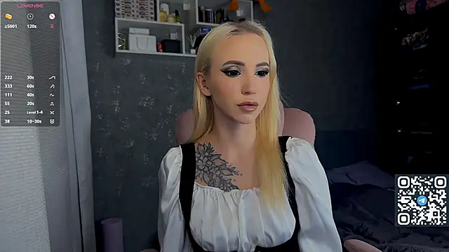 Sabrinkaaa online show from 06-21-26, 11:51