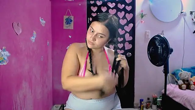 Kiara tits online show from 06-20-26, 01:41