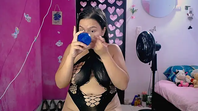 Kiara tits online show from 07-02-26, 10:38