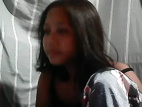 Snapshot of Yours_AsianPinayGirl18 chatting on 06-21-26, 09:56 Yours AsianPinayGirl18 online show from 06-21-26, 09:56