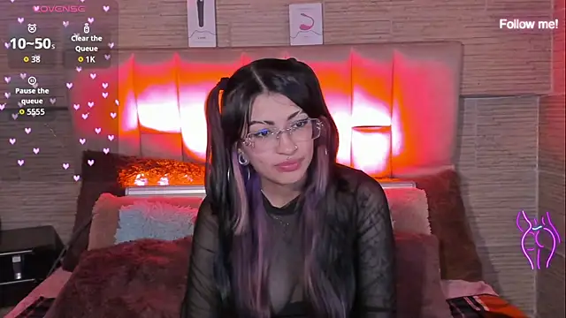 mia smoke  online show from 07-07-26, 07:09