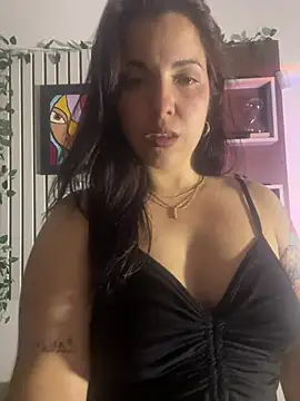 Snapshot of AngeliqueBoyer__ chatting on 07-31-26, 04:34 AngeliqueBoyer online show from 07-31-26, 04:34
