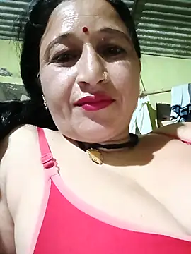 Snapshot of Haliya8 chatting on 05-16-26, 03:55 Haliya8 online show from 05-16-26, 03:55
