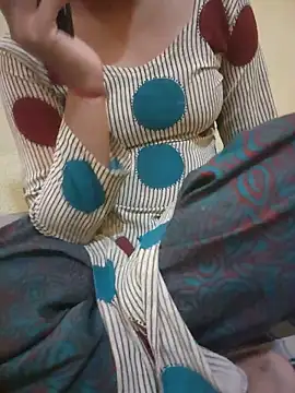 Snapshot of Seema_yadav01 chatting on 06-03-26, 09:23 Seema yadav01 online show from 06-03-26, 09:23