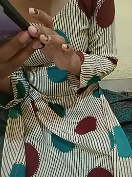 Seema yadav01 online show from 07-04-26, 05:35