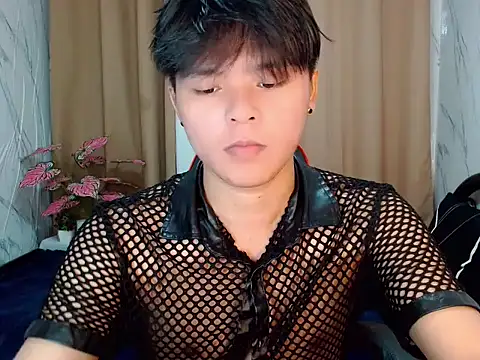 yourhotasiandoms online show from 05-04-26, 10:11